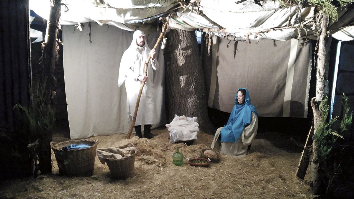María, José y el Niño Jesús presidieron la recreación en el Portal. | P.F.
