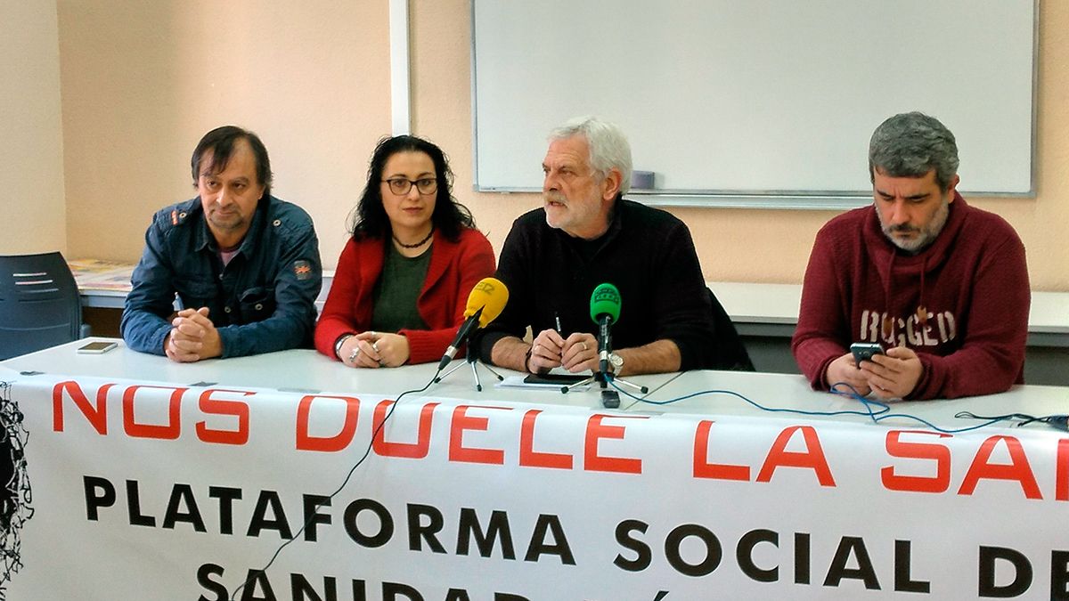 Enrique Reguero, Esther León, Alberto del Pozo y Xosepe Vega, este jueves en la sede de CCOO. | L.N.C.