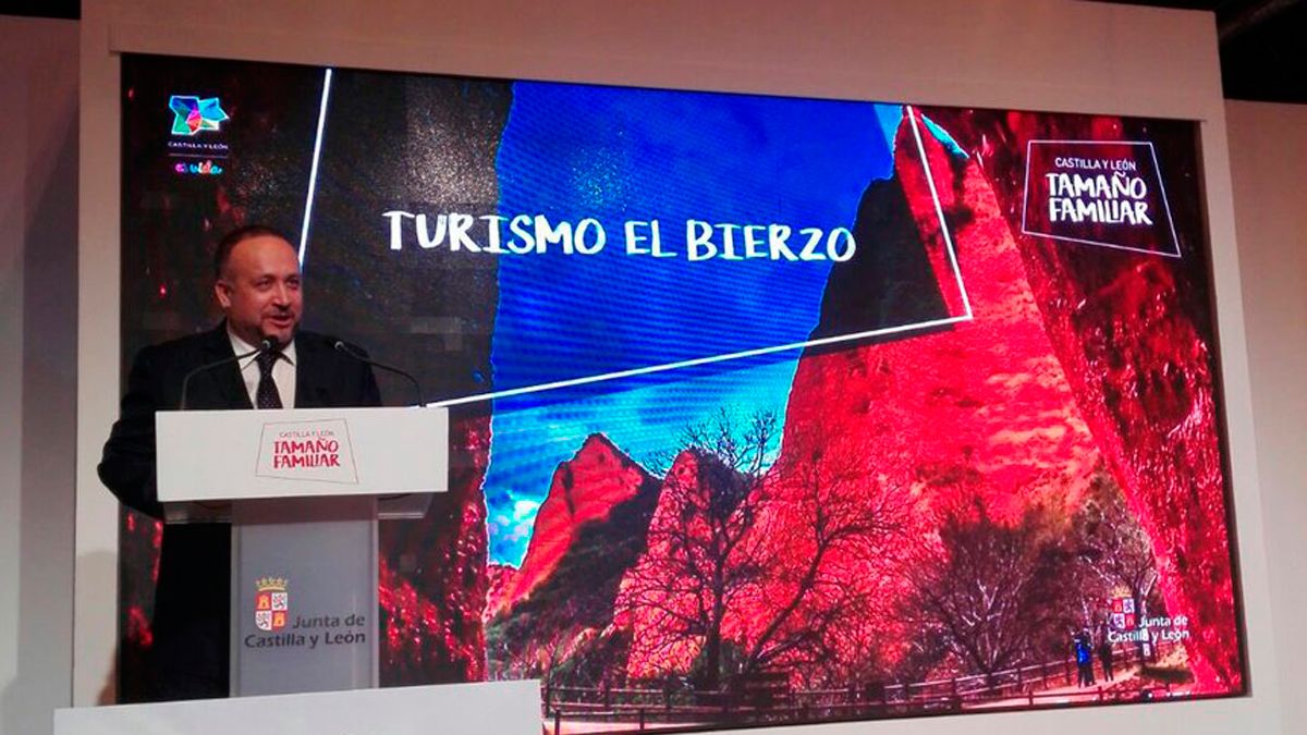 El presidente del Consejo Comarcal, Gerardo Álvarez Courel, ayer en Fitur.