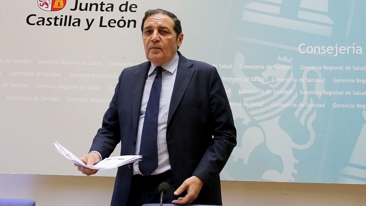 El consejero de Sanidad en una imagen de archivo. | ICAL El consejero de Sanidad en una imagen de archivo. | ICAL