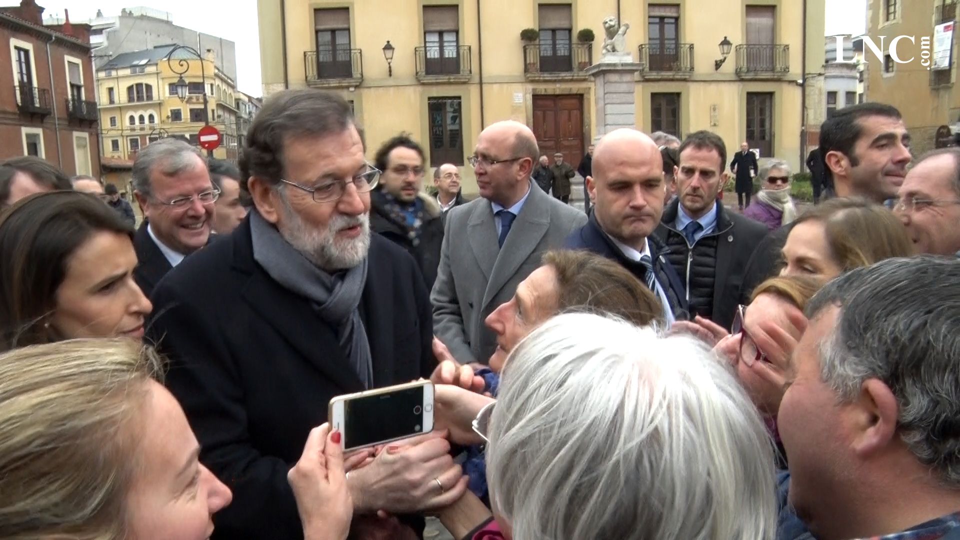 frame-23rajoy.jpg