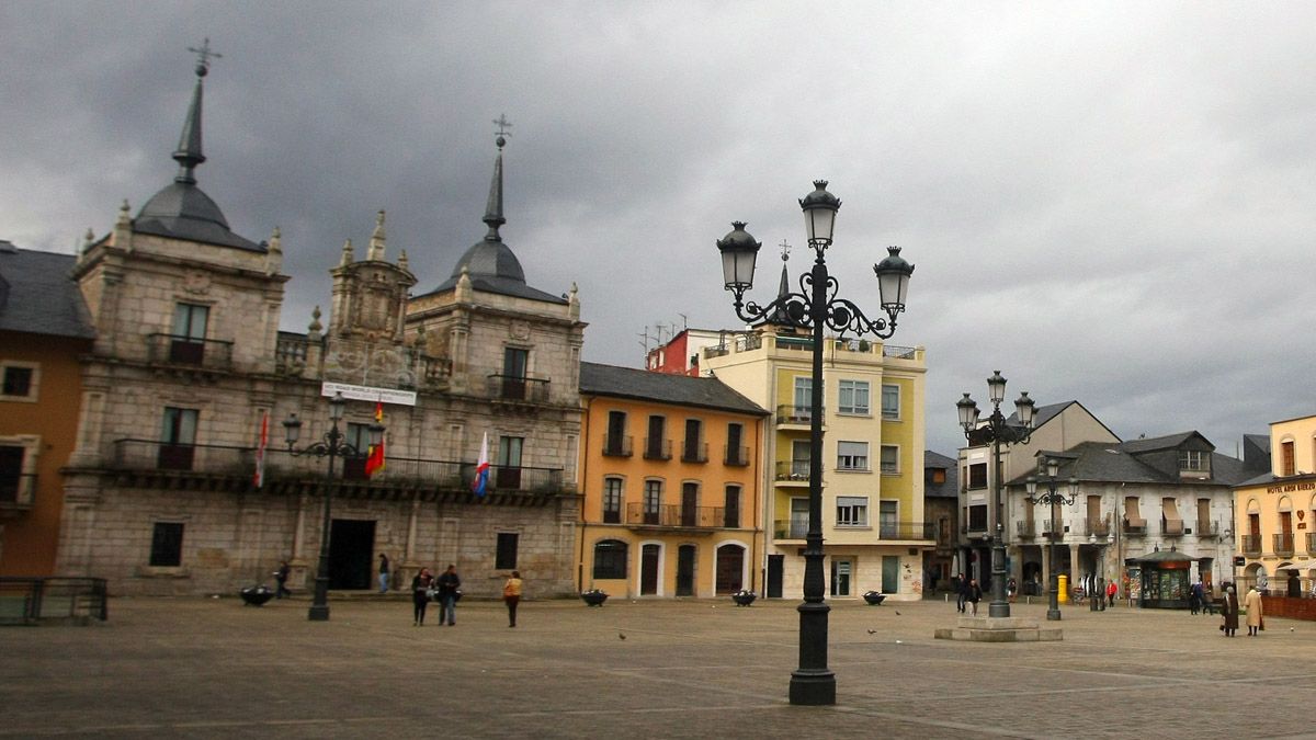 Plaza del Ayuntamiento de Ponferrada. | L.N.C.