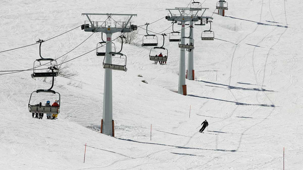 La estación de esquí de San Isidro recibió 1.500 visitantes. | ICAL