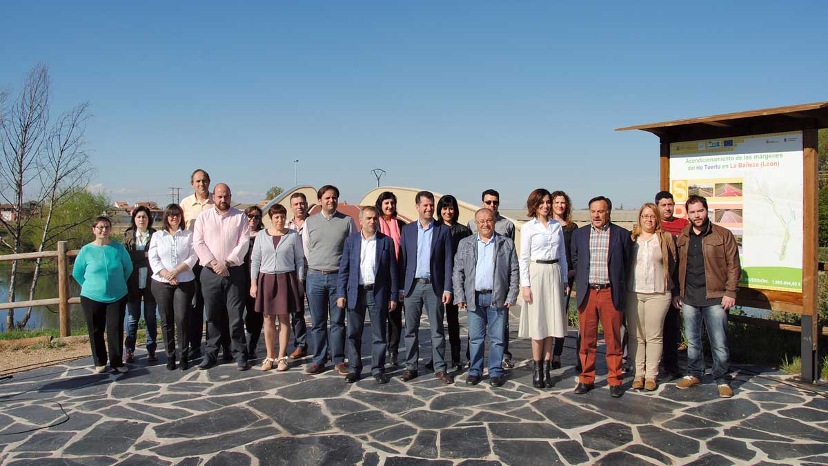 Integrantes de la candidatura del PSOE al Ayuntamiento de La Bañeza en las elecciones del 24 de mayo. | ABAJO