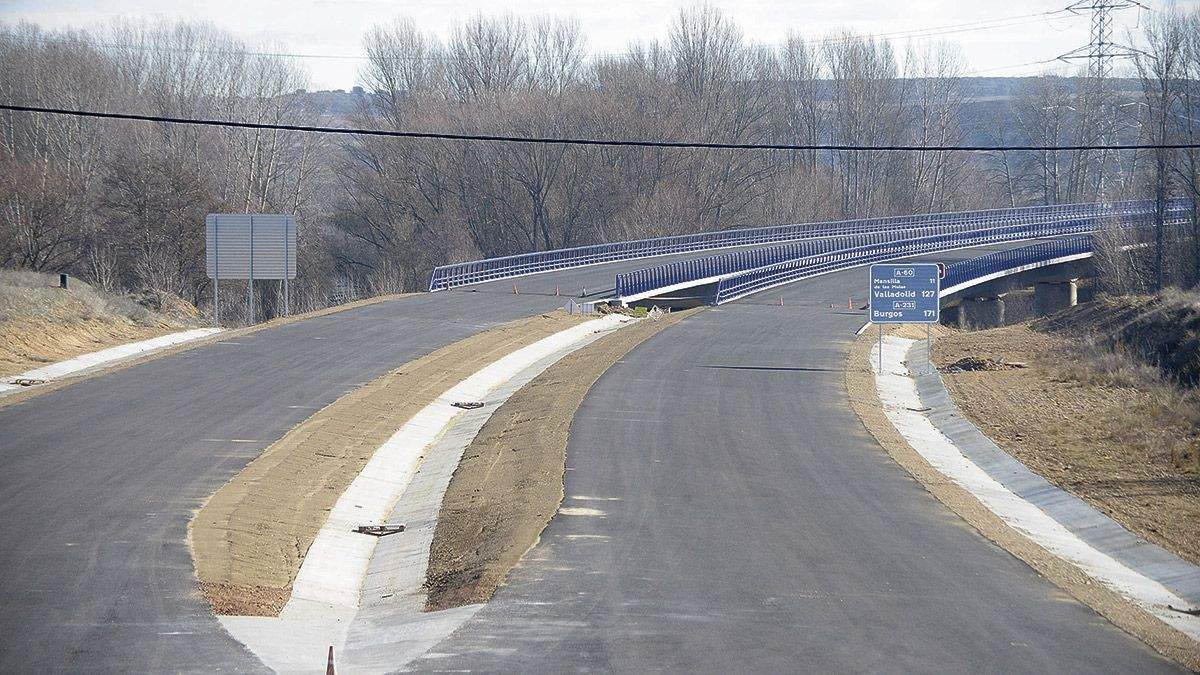 Las obras alcanzan ya un grado de ejecución del 86%. :: mauricio peña