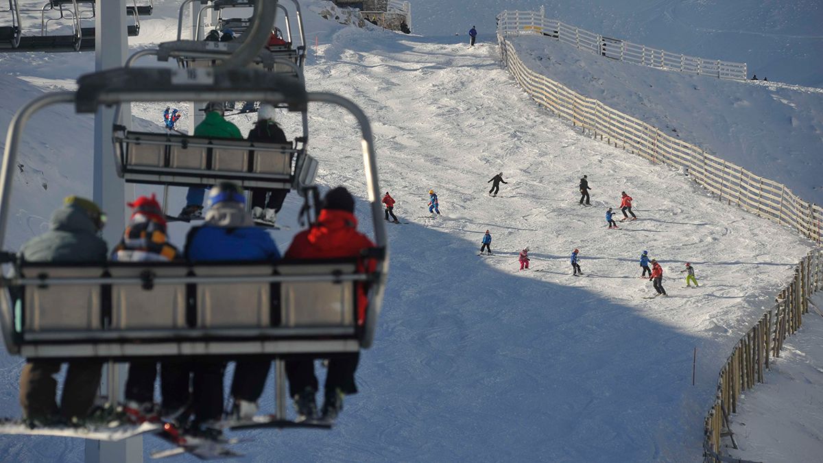 Estación de esquí de San Isidro. | DANIEL MARTÍN