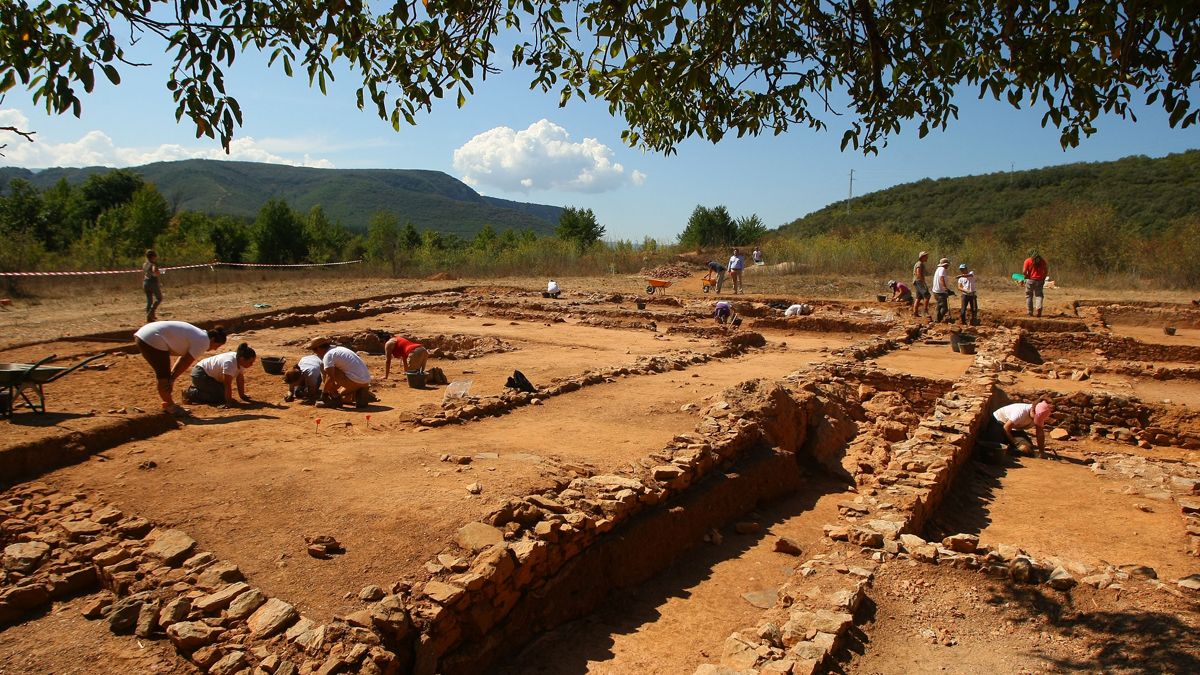 Las obras que se han iniciado en estos días pondrán en valor los restos recuperados en als excavaciones anteriores. | ICAL