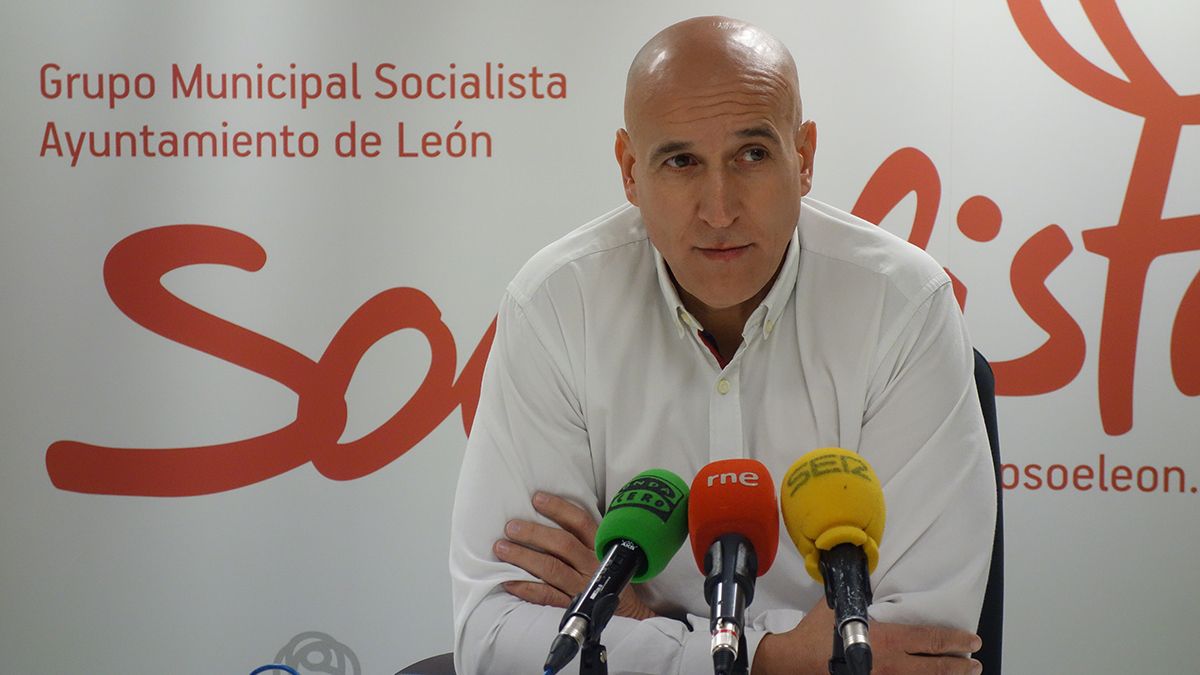 El portavoz del PSOE en el Ayuntamiento de León, José Antonio Diez. | L.N.C.