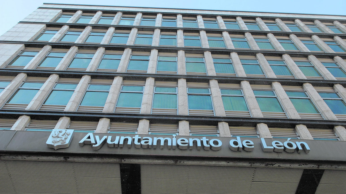 Ninguno de los quince cabezas de lista de las candidaturas que concurren al Ayuntamiento de León ha ocupado este puesto de salida anteriormente. | MAURICIO PEÑA