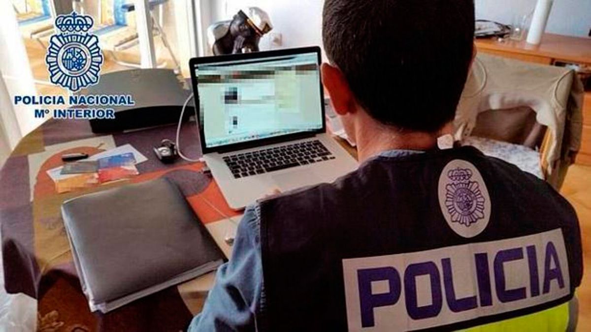 policia-webs-descargas-20218.jpg