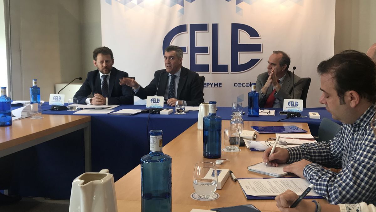 El presidente de la Fele, Javier Cepedano, hizo este jueves balance de la economía leonesa en 2017.