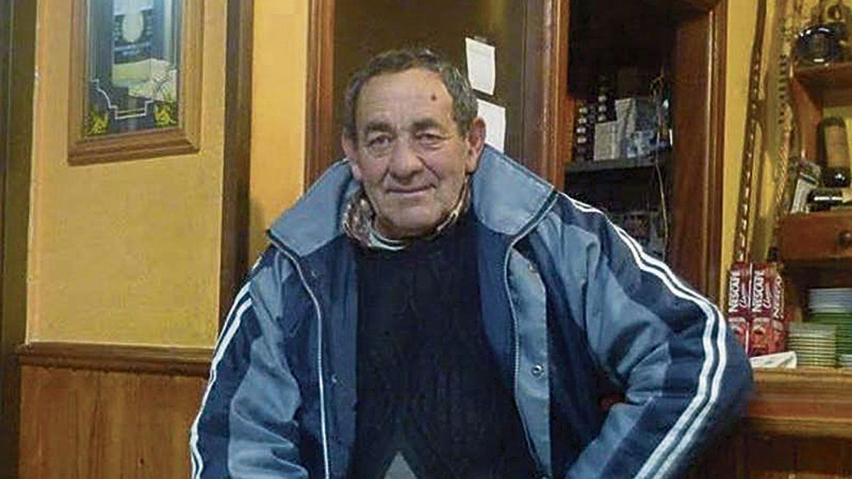 Cundi fue cartero de su comarca muchos años y falleció en Maraña en 2015.