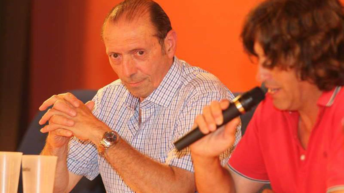 Quini participó en 2013 en un acto en Mansilla Mayor. | AYTO. MANSILLA MAYOR