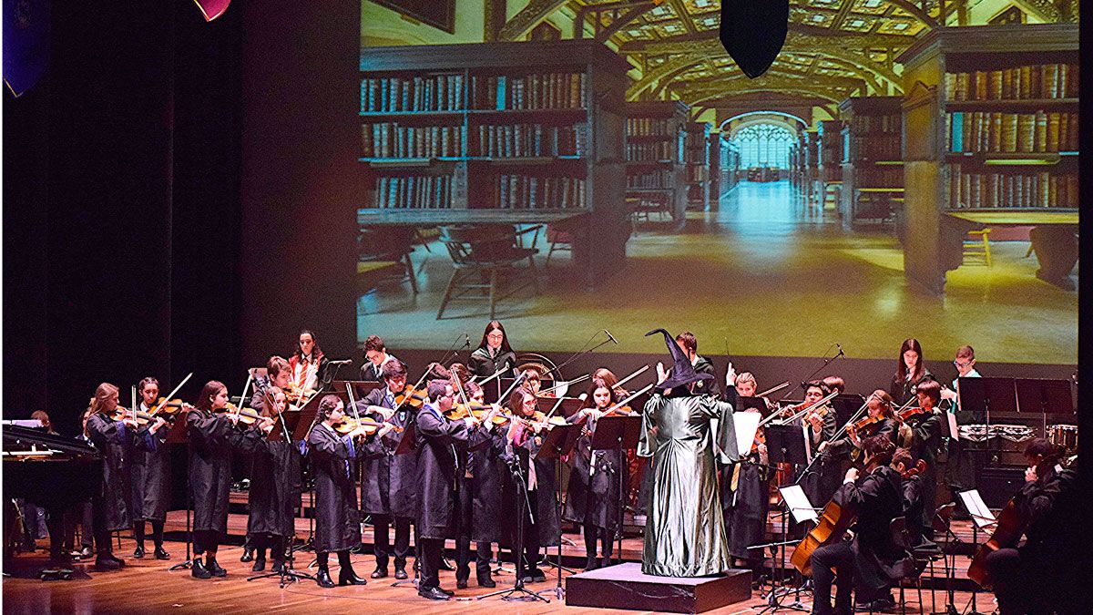 La música y el teatro se unen para dar forma al concierto benéfico inspirado en las películas de Harry Potter. | MARCELO ÓSCAR BARRIENTOS