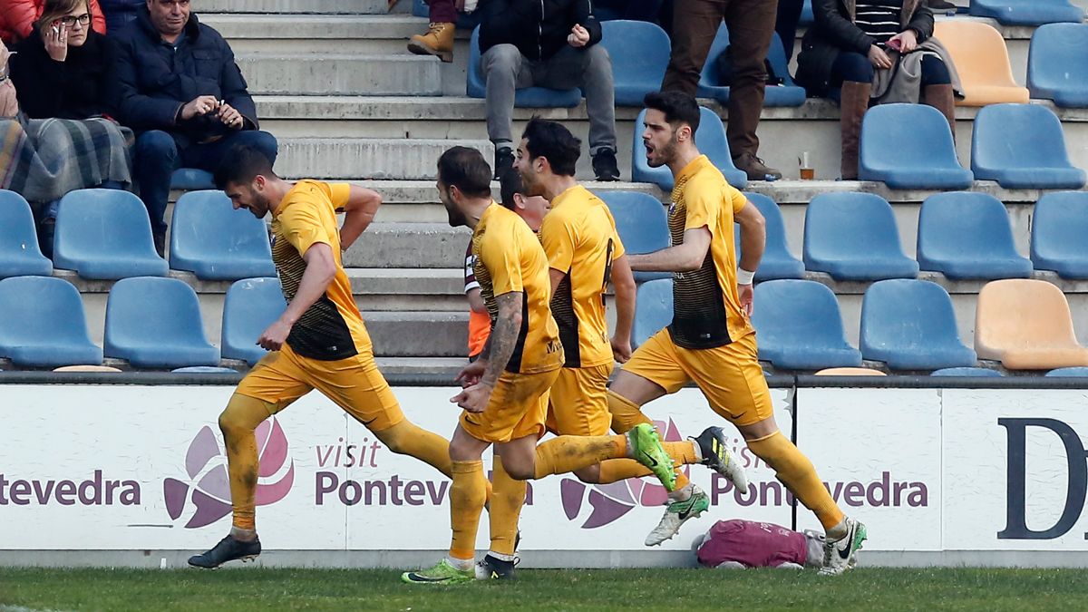 Cidoncha celebra el gol que marcó en Pasarón. | DIARIO DE PONTEVEDRA