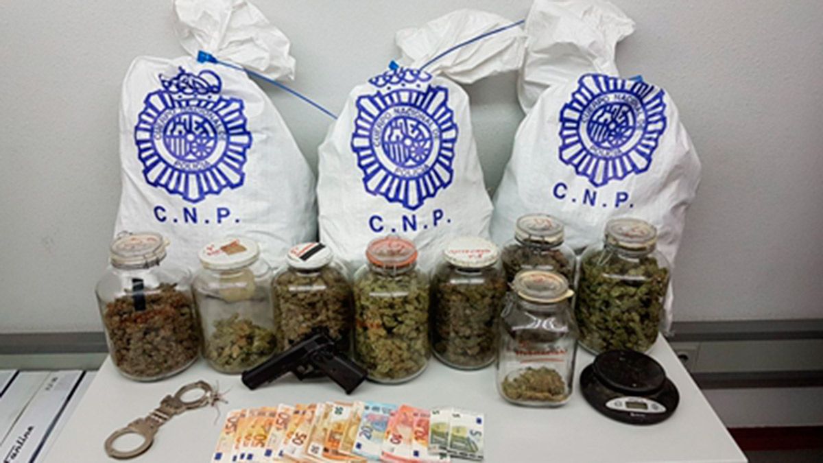 marihuana-policia-22318.jpg marihuana-policia-22318.jpg