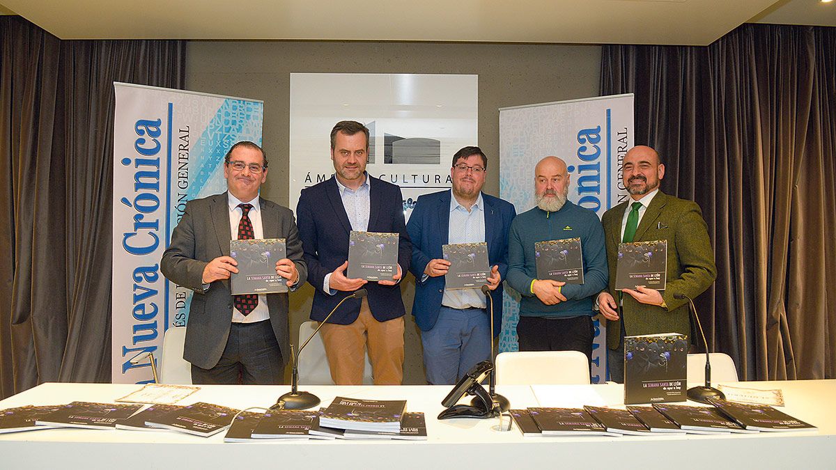 Narciso Prieto, David Rubio, Xuasús González, Mauricio Peña y Juan Carlos Vázquez. | SAÚL ARÉN
