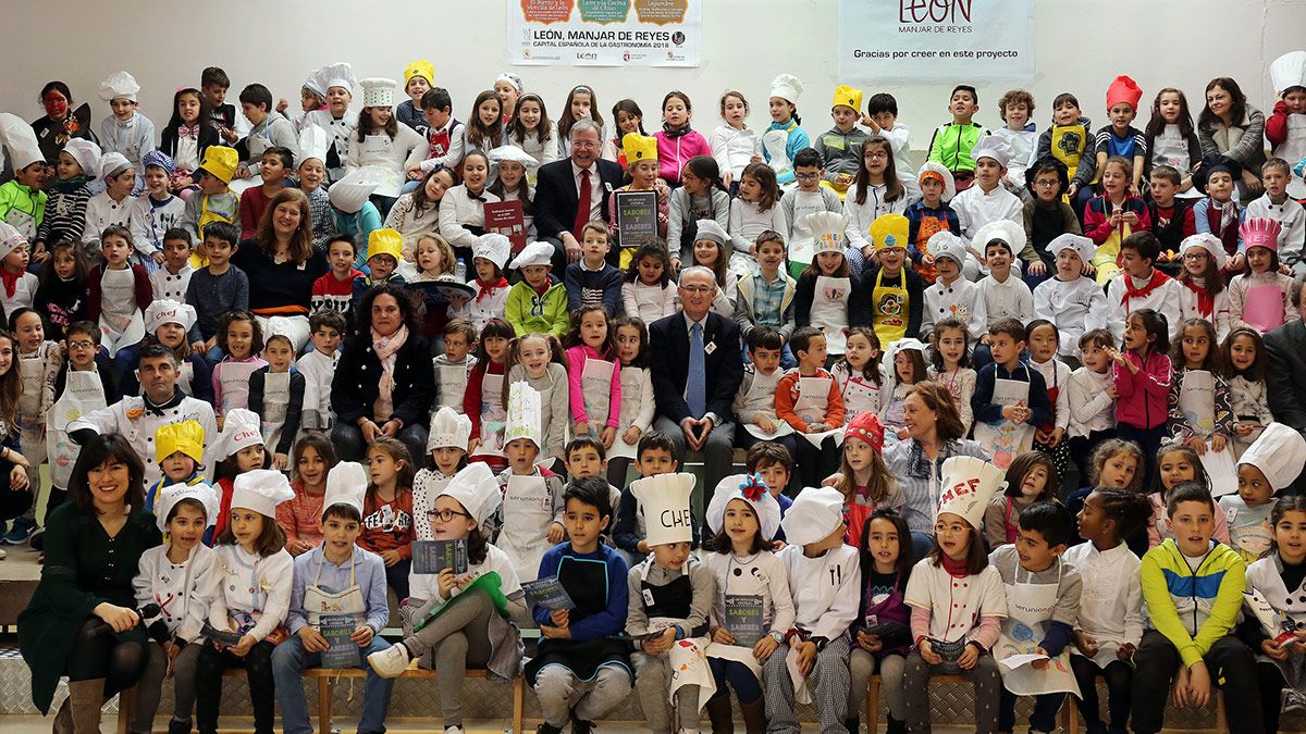 Clausura de la Semana Cultural del CEIP Camino del Norte. | L.N.C.