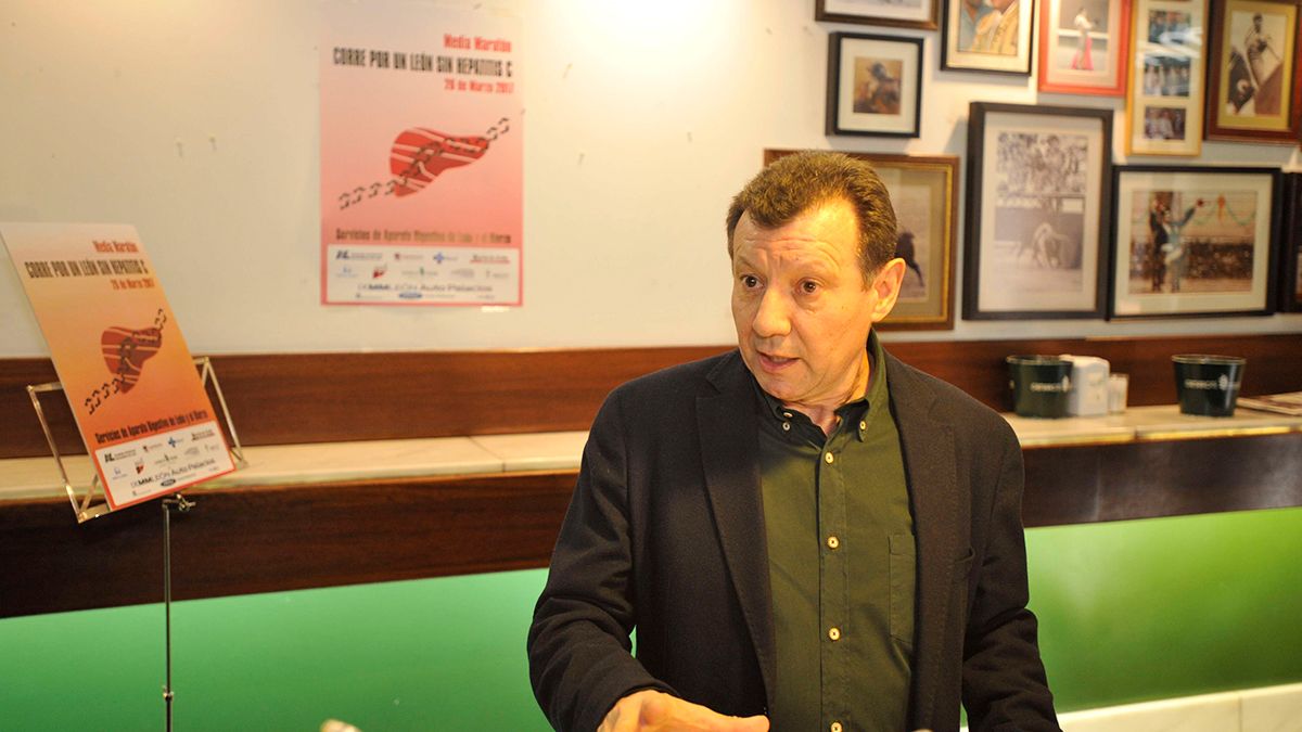El doctor Francisco Jorquera será el que ofrezca la conferencia este jueves en el Ayuntamiento. | DANIEL MARTÍN El doctor Francisco Jorquera será el que ofrezca la conferencia este jueves en el Ayuntamiento. | DANIEL MARTÍN