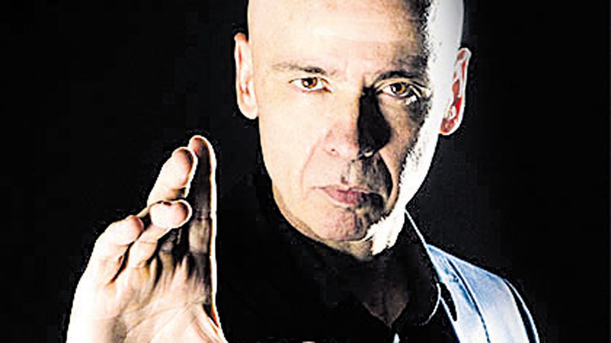 El mentalista Toni Pons. | L.N.C. El mentalista Toni Pons. | L.N.C.