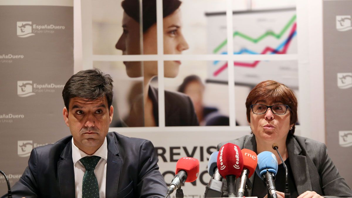 Manuel Rubio y Felisa Becerra presentaron el informe en Valladolid. | ICAL