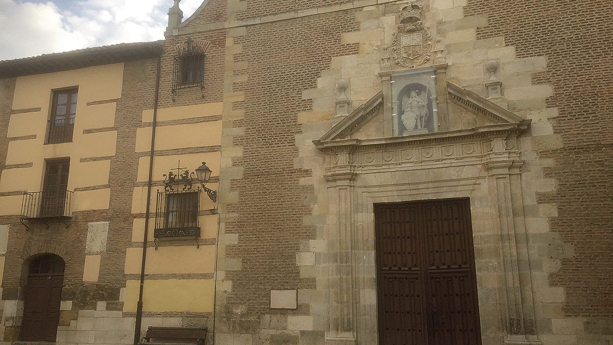 Las cofradías de Santa Marina se implican en el día a día de la parroquia. | L.N.C.