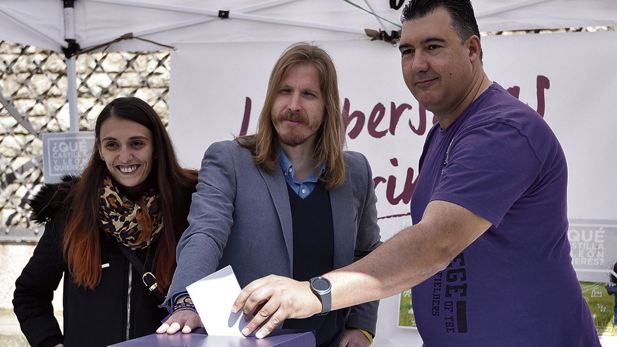 Presentación de la campaña en la sede de Podemos. | SAÚL ARÉN