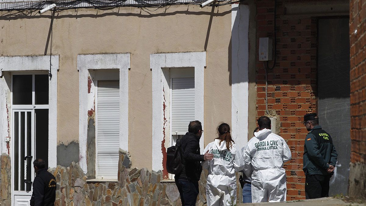 La Guardia Civil investiga la muerte de una joven en Castrogonzalo (Zamora). | ICAL La Guardia Civil investiga la muerte de una joven en Castrogonzalo (Zamora). | ICAL