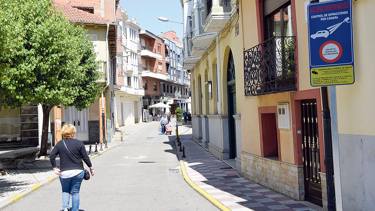 Padre Miguélez estará cerrada al tráfico en determinadas horas. | ABAJO Padre Miguélez estará cerrada al tráfico en determinadas horas. | ABAJO