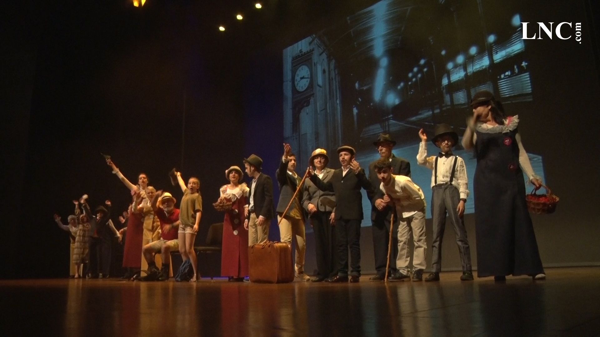 frame-14teatro.jpg