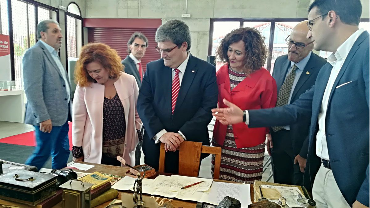 Homenaje a Julio Lazúrtegui con la asistencia de la delegación de Bilbao en Ponferrada. | M.I.