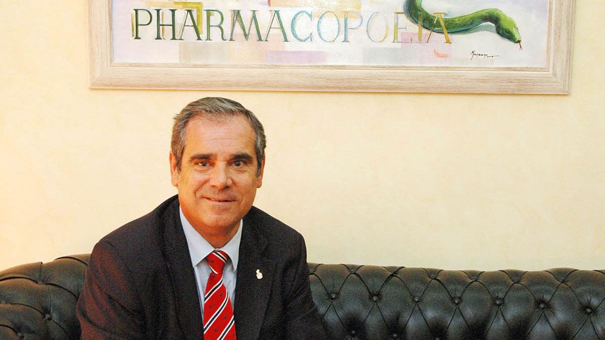 Jesús Aguilar Santamaría, presidente del Consejo de Colegios Profesionales de Farmacéuticos. | SARA MUNIOSGUREN (ICAL) Jesús Aguilar Santamaría, presidente del Consejo de Colegios Profesionales de Farmacéuticos. | SARA MUNIOSGUREN (ICAL)