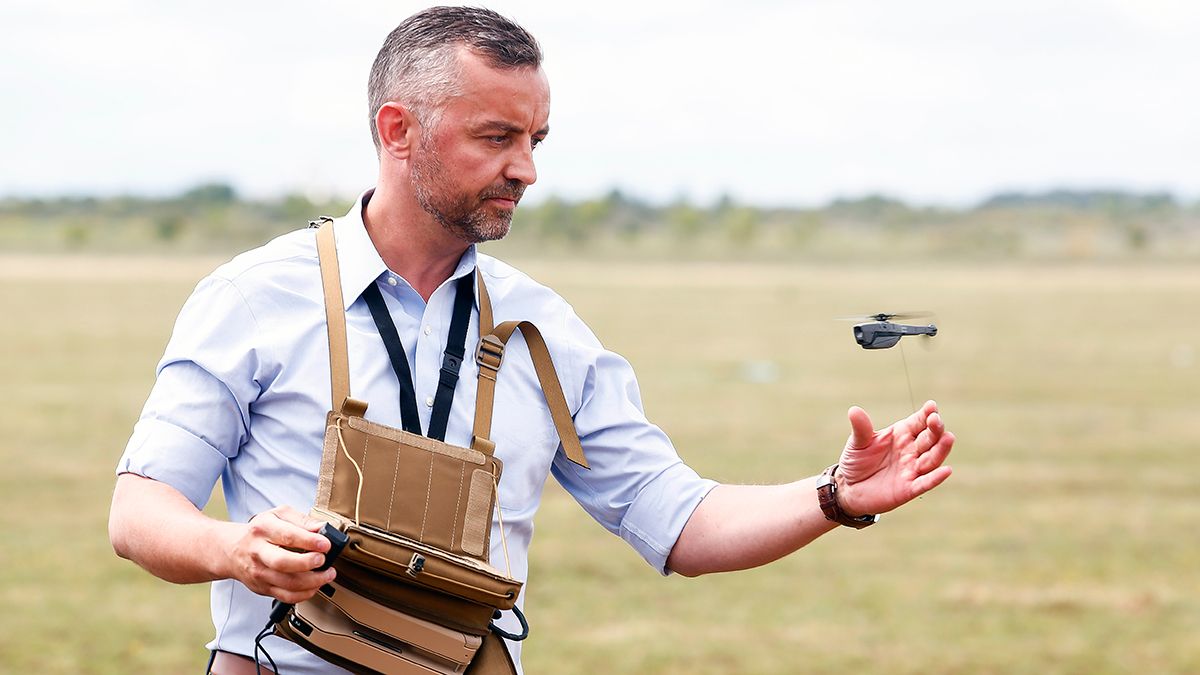 Demostración con drones en la Base Aérea de La Virgen del Camino de León. | CARLOS S. CAMPILLO (ICAL)