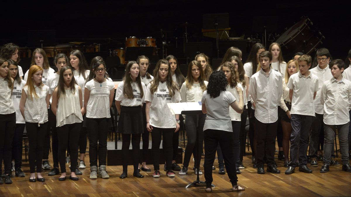 En la gala participan las agrupaciones corales y musicales de las enseñanzas elementales y profesionales. | MAURICIO PEÑA