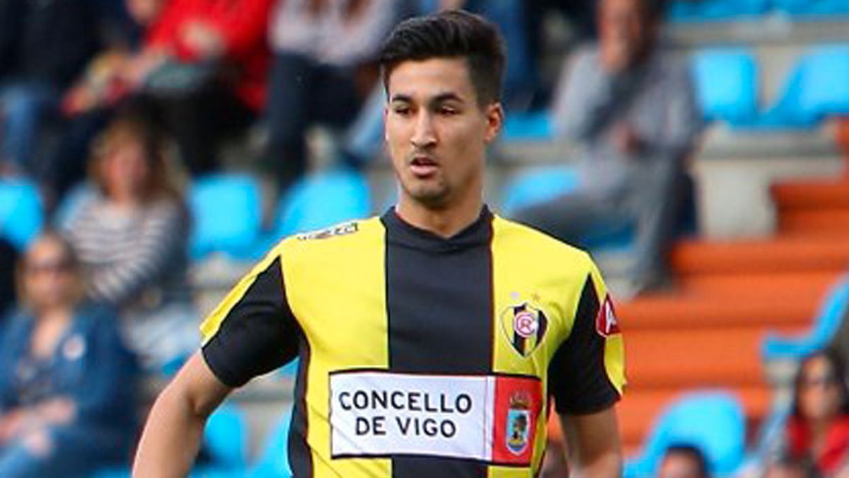 Trigueros, en un partido con el Rápido de Bouzas. | @SDP_1922