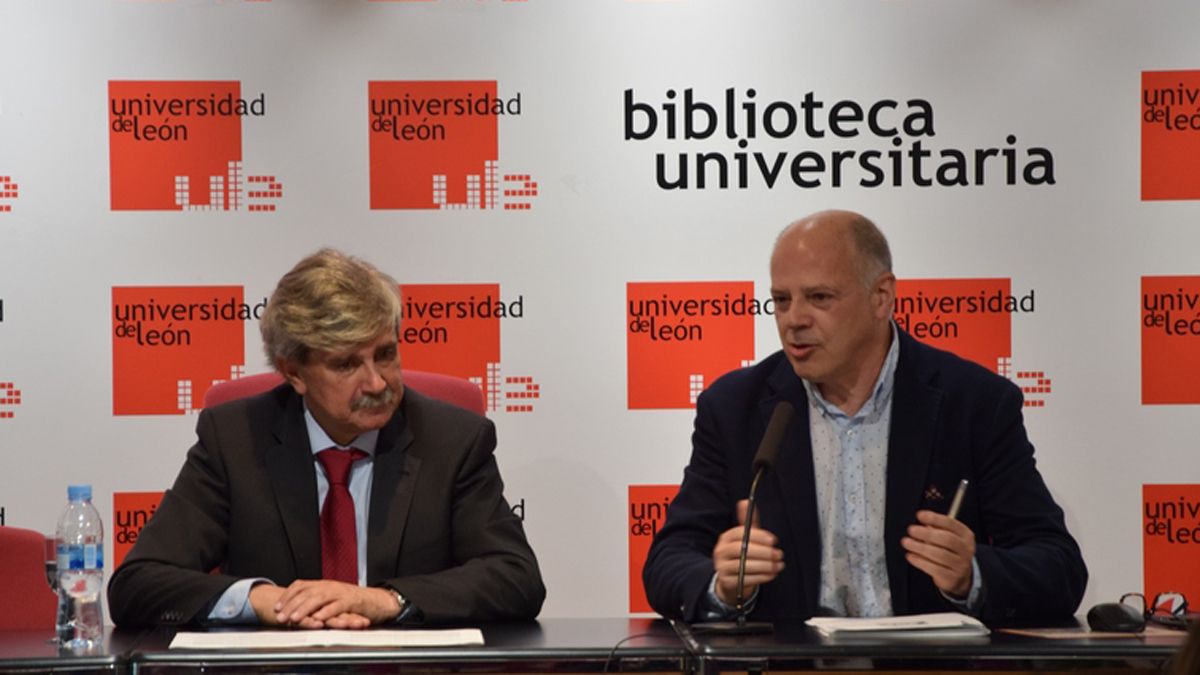 El rector, Juan Francisco Marín, y Valentín Carrera. | L.N.C.