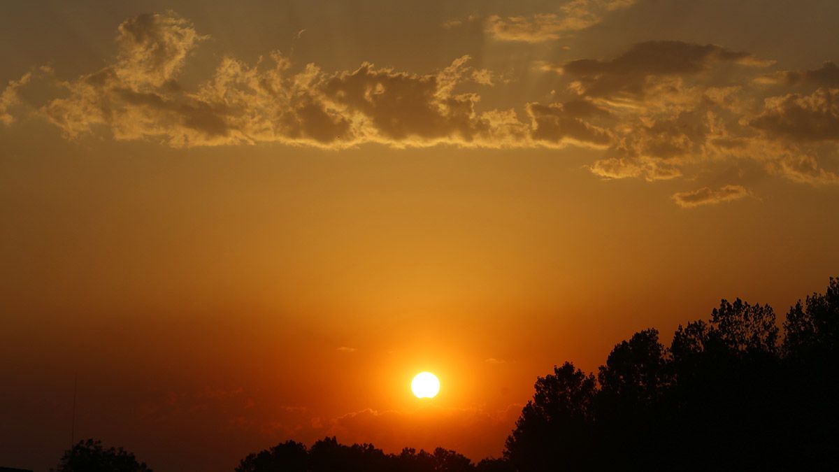 imagen de archivo de un eclipse de verano visto desde El Bierzo. | ICAL