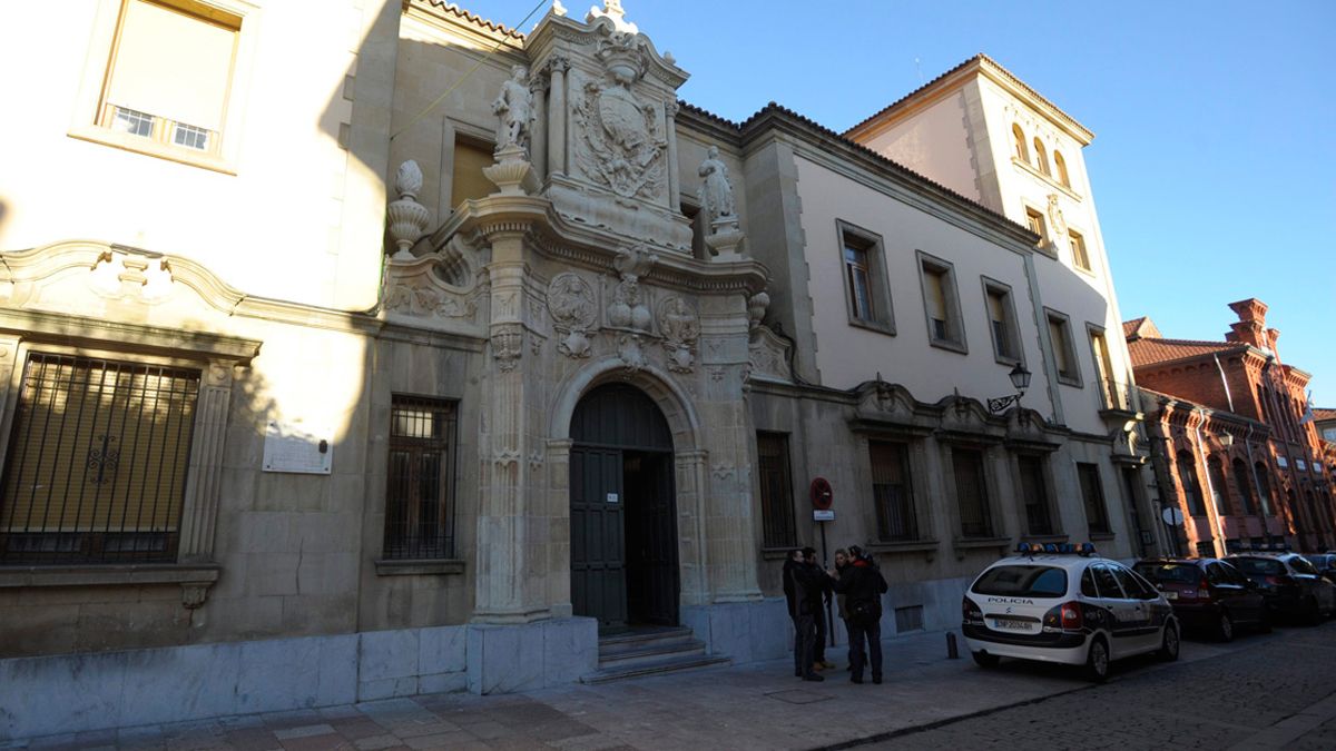 Fachada del edificio de la Audiencia de León. | L.N.C.