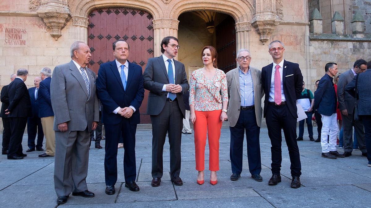 El presidente del Consejo Consultivo de Castilla y León, Mario Amilivia, con la presidenta de las Cortes, Silvia Clemente, el alcalde de Salamanca, , Alfonso Fernández Mañueco, y el rector de la Usal, Ricardo Rivero. | ICAL