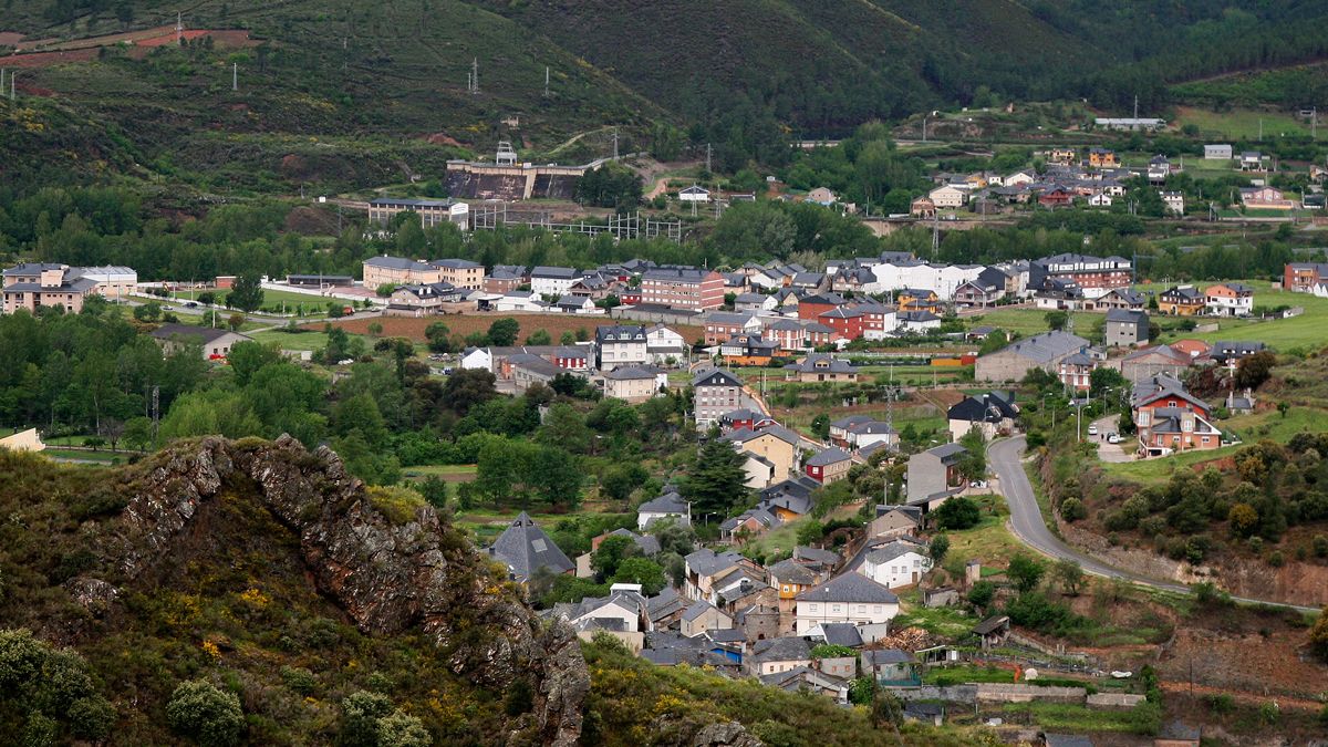 Imagen de archivo de Puente de Domingo Flórez. | C.S. (ICAL)