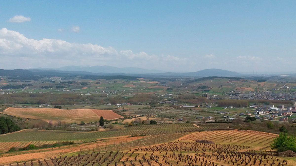 Imagen de archivo del paisaje de la comarca berciana.