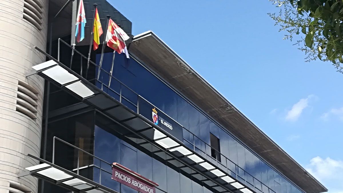 El Consejo quiere que Compostilla continúe hasta el fin del carbón. El Consejo quiere que Compostilla continúe hasta el fin del carbón.