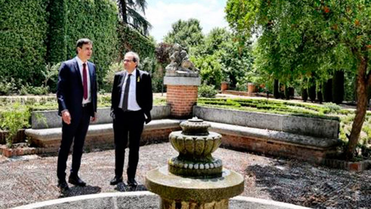 Sánchez y Torra han paseado por los jardines de la Moncloa | GOVERN DE LA GENERALITAT