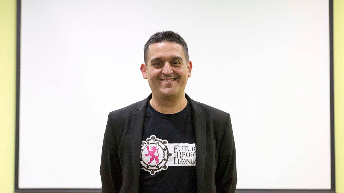 El senador de Compromís, Carles Mulet. | ICAL