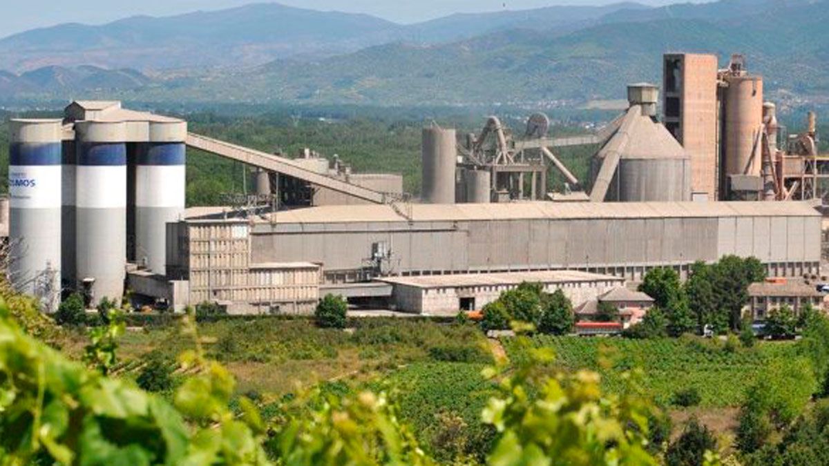 Las IGP se posicionan en contra del proyecto de Cosmos.