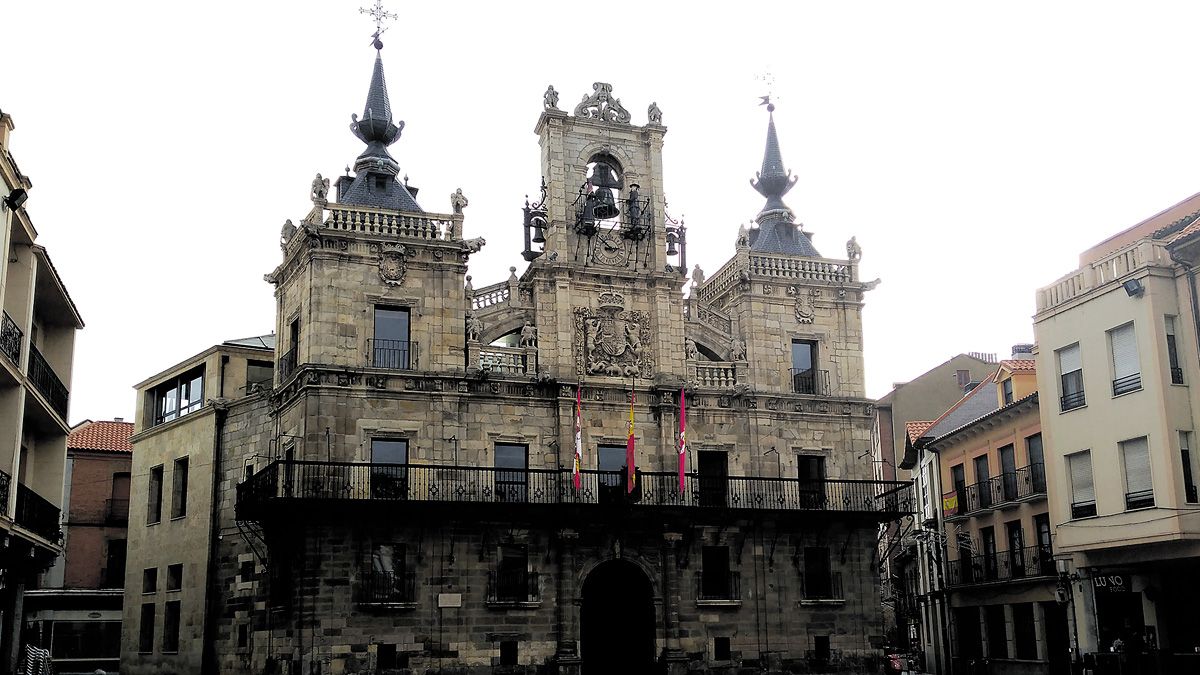 Exterior del Ayuntamiento de Astorga. | P.FERRERO