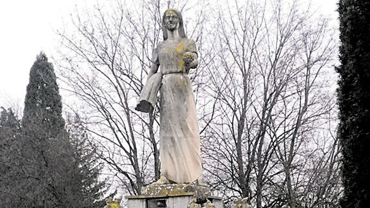 Escultura inspirada en Carmen Martínez Bordiú Franco. | F.F.