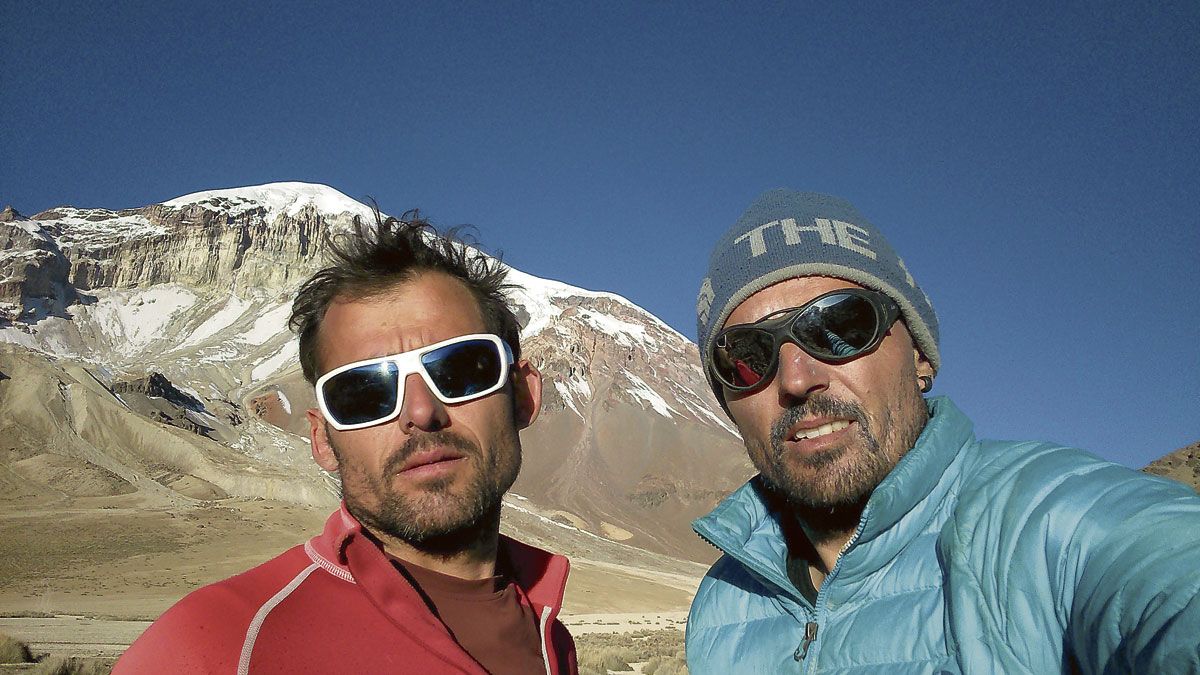 Los montañeros leoneses David Puente y David Rojo en la expedición del año pasado en Bolivia.