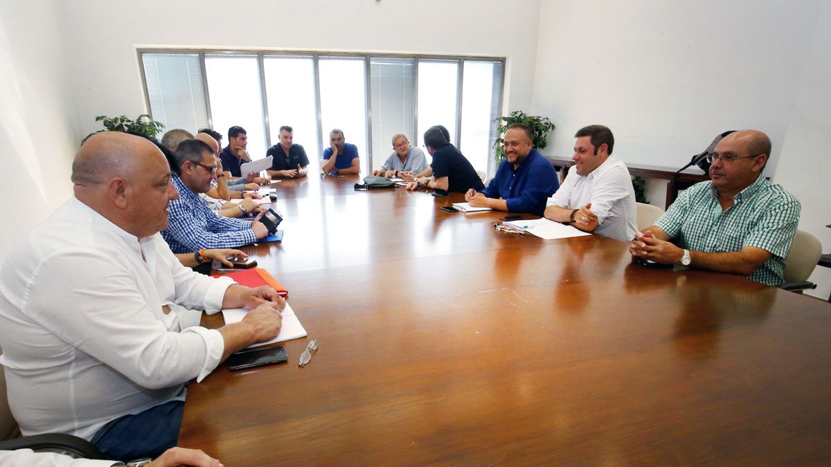 Reunión de la Mesa de la Energía este viernes en Ponferrada. | C.S. (ICAL)