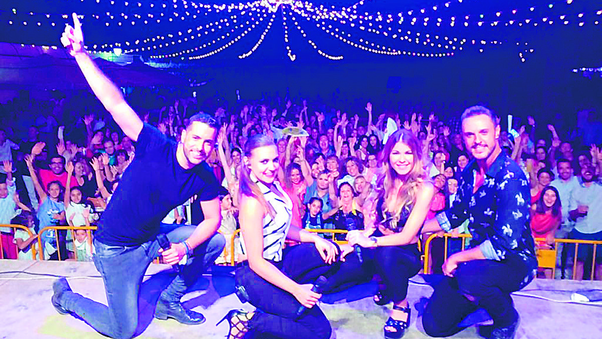 La Década Prodigiosa en la fotografía, amenizará la noche del martes. |LA DÉCADA PRODIGIOSA OFICIAL